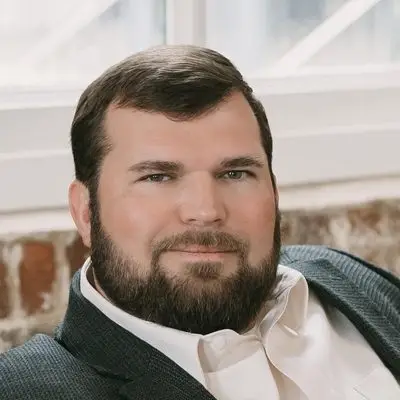 Portrait of Darren Bertram, Real Estate Agent with Camellia Real Estate Group